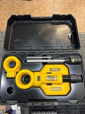 USED Dewalt DWH050 Hammer Dust Extractor Extraction System (QUI004610)