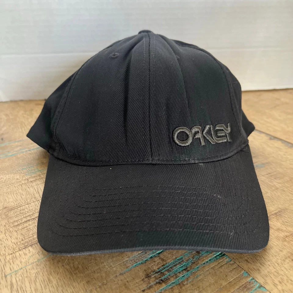Gorra de béisbol Oakley negra ajustable talla S/M Oakley Hat Foto 2 de 4