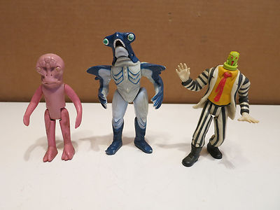 Lot Cartoon Network Bandai, KENNER, Universal Studios Action Figures MUST SEE!