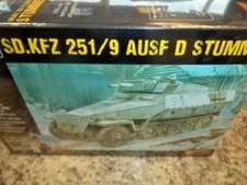 Sd.Kfz 251/9 Ausf D Stummel Half-track Bolt Action WWII Warlord Games Model