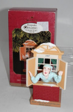 Hallmark Collector's Club Away to the Window Ornament - 1997 Night Before Xmas