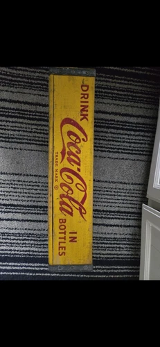 Vintage Coca Cola 1968 Yellow Wood Crate 24 Bottle Divided Coke