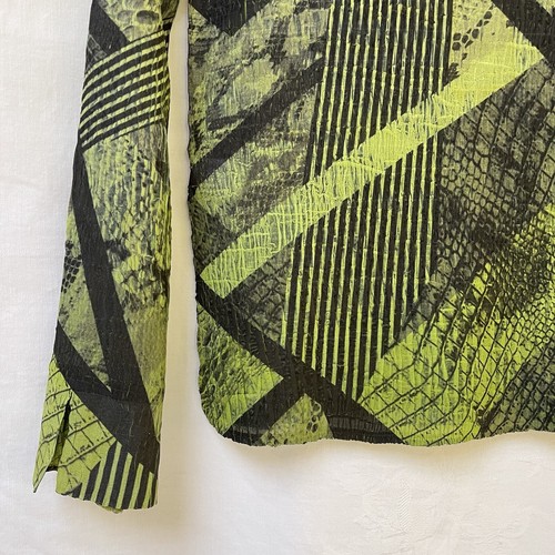 Komarov Green Crinkle Blouse Womens Small Lightweight Wedding Party Geometric - Picture 7 of 12