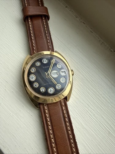 Vintage Timex Telephone Dial Mechanical Watch 34mm, Winds, Runs, Day Date Sticks