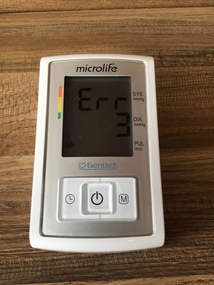   Microlife BP3GX1-5A Gentle Blood Pressure Monitor WORKS No Cuff 2-1