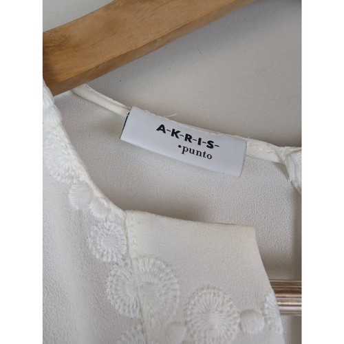 Akris Punto Embroidered Circles Short Sleeve Blouse White US 6/ UK 10 - Picture 6 of 12