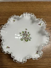 VTG Vintage Fenton Silver Crest Violets In The Snow Ruffled Footed Compote 8”