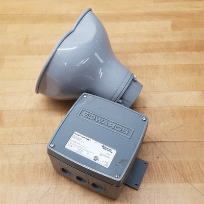 UTC 5531M-24AQ Signaling Device, 24Vdc, 50/60Hz, 1.3A, 55 High Decibel - USED