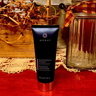 Monat Global Volumizing Revitalize Conditioner Infused with REJUVENIQE