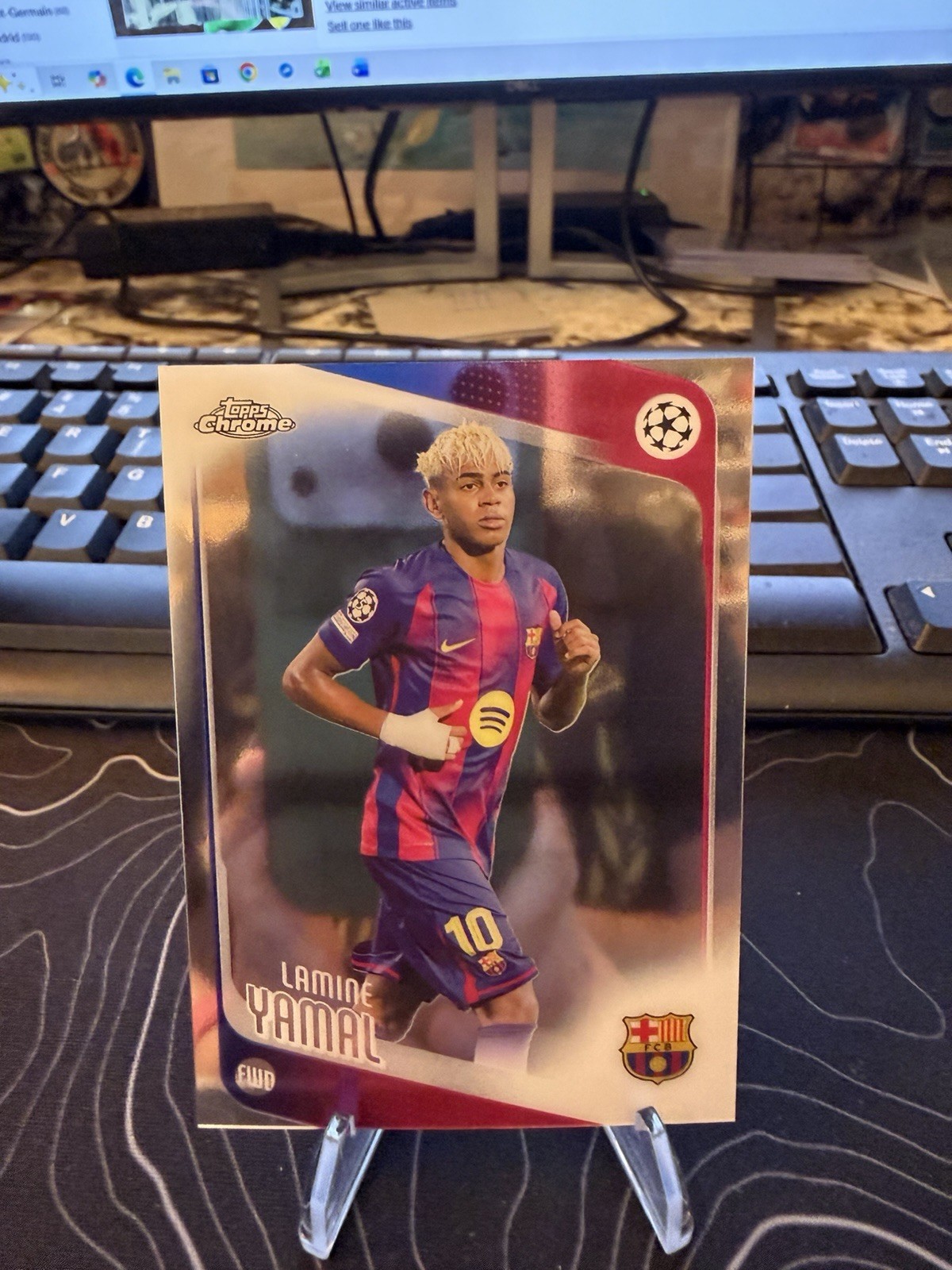2026 Topps Chrome UEFA Champions League Lamine Yamal #10 FC Barcelona Base