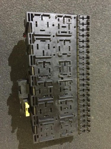 357937039 Sicherungskasten Steuergerät  Volkswagen Passat DE158168-72