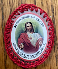 Lot of 8 The Sacred Heart Badge/Enthronement of the sacred heart diocesan center