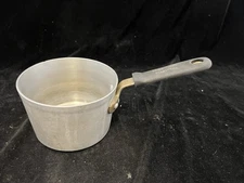 Dura Ware Aluminum Pan 6” Dia 4” Tall With Comfi-Cool Handle No Lid