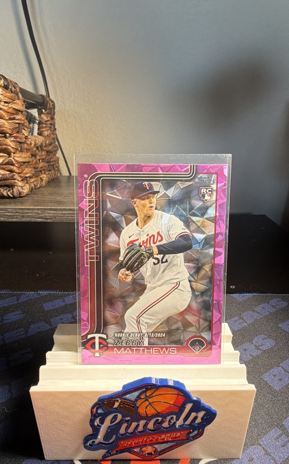 2025 Topps Update Series - Rookie Debut Zebby Matthews #US37 Pink Diamante Foil