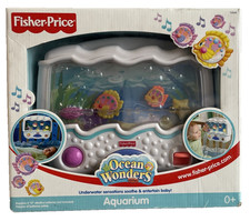 Fisher Price Ocean Wonders Aquarium 73545 2003 In original Box Crib Soother
