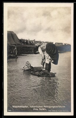 Postcard A Laundry Woman Knocking Clothes 