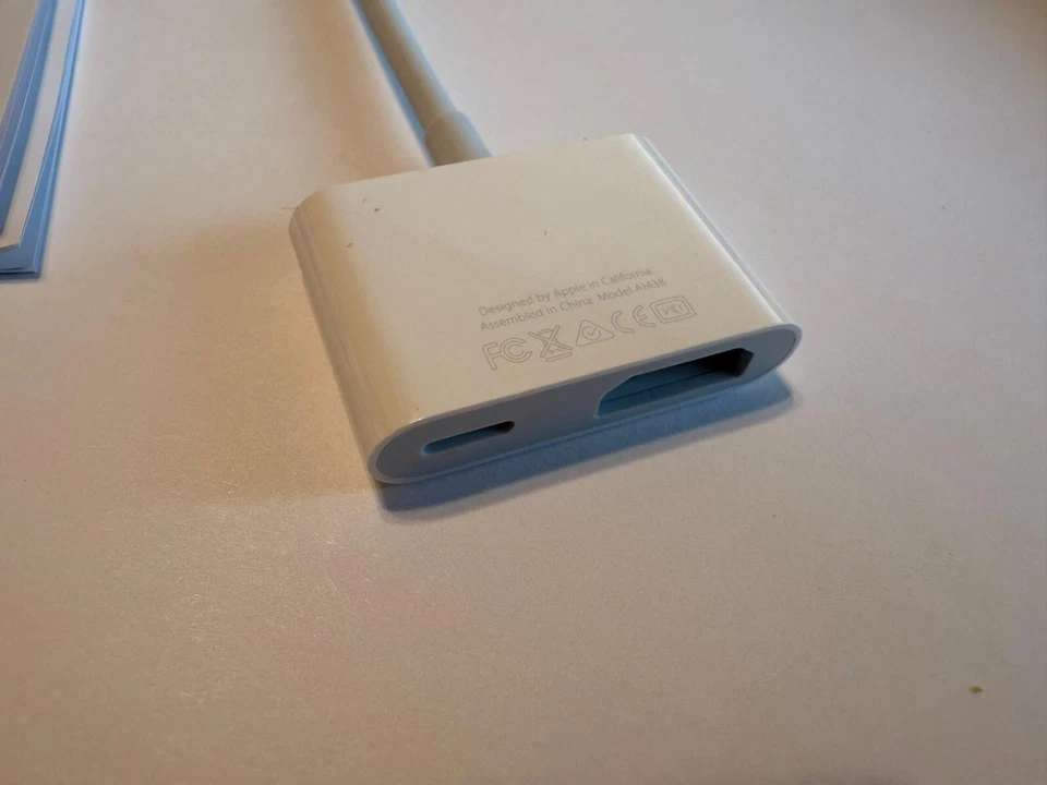 Apple Lightning Digital AV Adapter MD826AM/A - A1438 OEM Funktionsfähig Getestet. Gebraucht - Bild 3 von 4