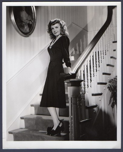 JANET BLAIR sexy actress singer TONIGHT & EVERY NIGHT Orig Photo snipe