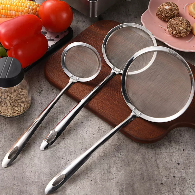 Stainless Steel Sifter Mesh Strainer Colander Fryer Spoon Scoop Sustainable  Oil Strainer - China Utensil and Kitchenware price