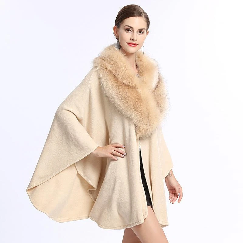 Plus size sweater with fur cheap collar