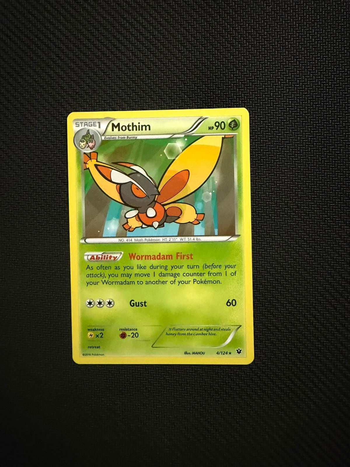 Mothim 4/124 Rare Fates Collide Pokemon Lightly Played