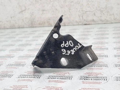 VW TOUAREG 7LA, 7L6, 7L7 Kotflügelhalter vorne rechts 7L6821151B 3.00 31476600