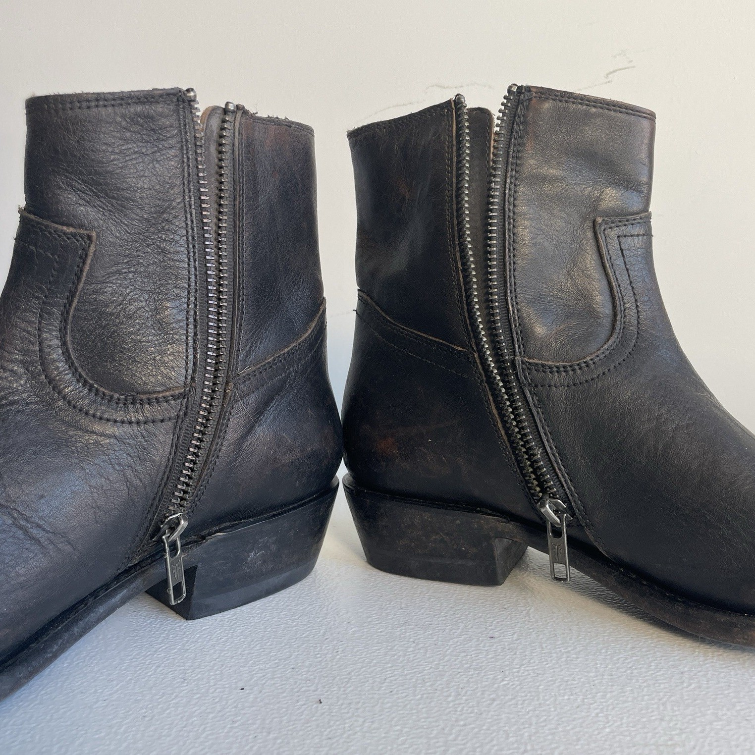 Frye Billy Inside Zip Leather Boots Distressed Si… - image 8