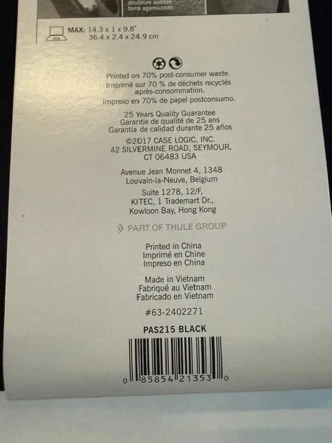 Case Logic PAS215 15" MacBook Pro Laptop Sleeve Zippered Case (15 in) Black - Image 4 of 4