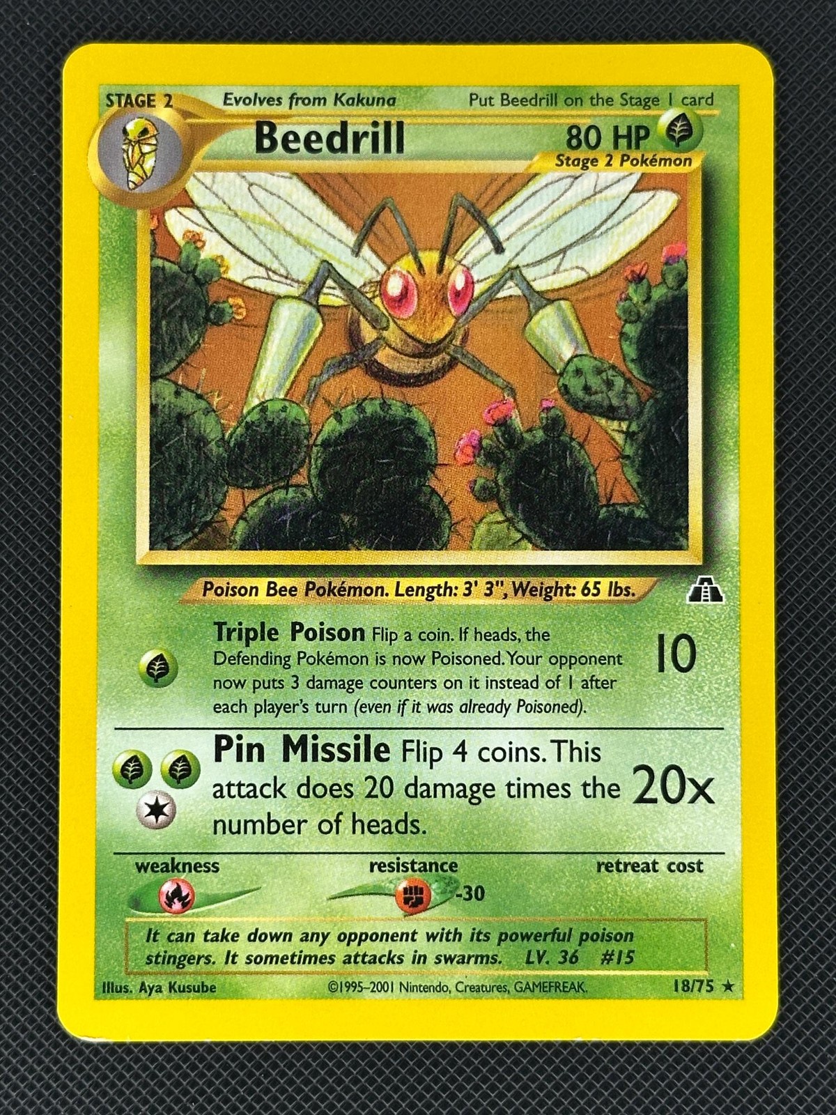 Beedrill 18/75 Rare Neo Discovery Pokemon Unlimited Lightly Played