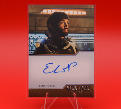 Star Trek Discovery Season 2-Ethan Peck Autograph-Border (Archive Box Exclusive)