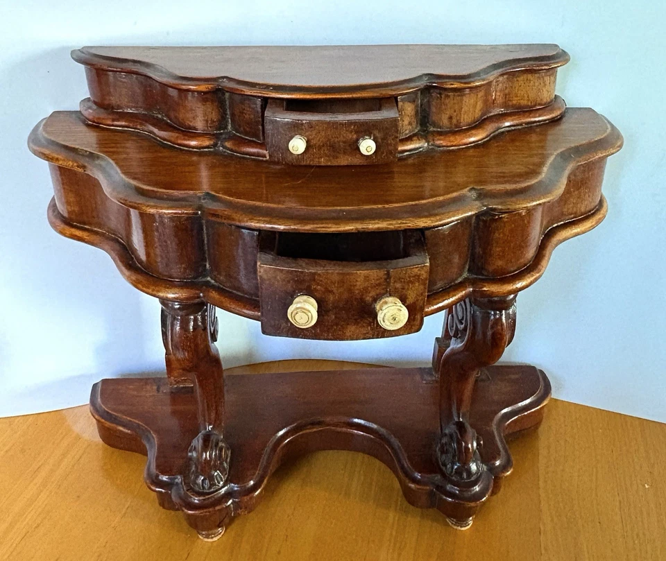 Antiguo tocador victoriano miniatura muestra vendedor muebles descapotables Foto 2 de 4