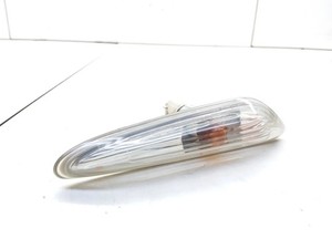 BMW 3 E46 Kotflügelblinker vorne rechts 69113725 317271 2.00 Diesel 11327170