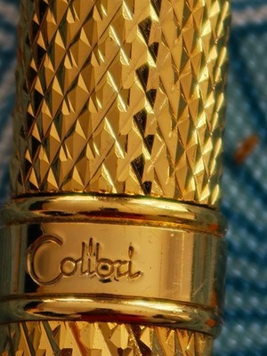 Colibri goldfarbener Kugelschreiber Diamantschliff Muster funktionstüchtig Stift