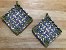 Handmade 2 Cotton Woven Potholders 4 Colors Leaf Hydrangea Lavender Daffodil