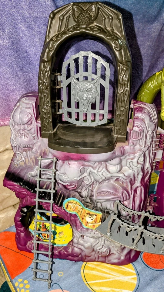 Juego Mattel Masters of Universe MotU Snake Mountain 1984 de colección casi completo  Foto 2 de 4