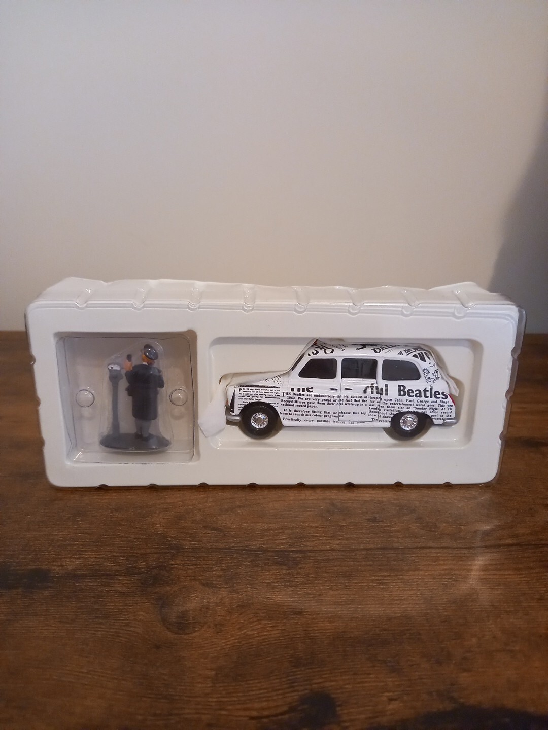 Corgi 58003 Beatles Collection Newspaper Taxi Rita Meter Maid Diecast Model