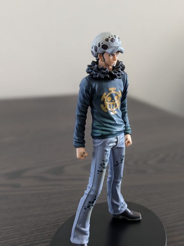 Figurita One Piece Trafalgar Law – DXF Grandline Men Vol.22 – Banpresto Ocasión - Imagen 6 de 14