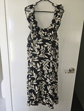Isabelle Dress Size 22 70% Viscose 30% Linen