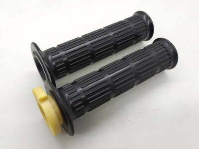 NOS OEM Kawasaki KH 400 500 S1 S3 H1 KZ200 KZ250 KZ900 Handgrip