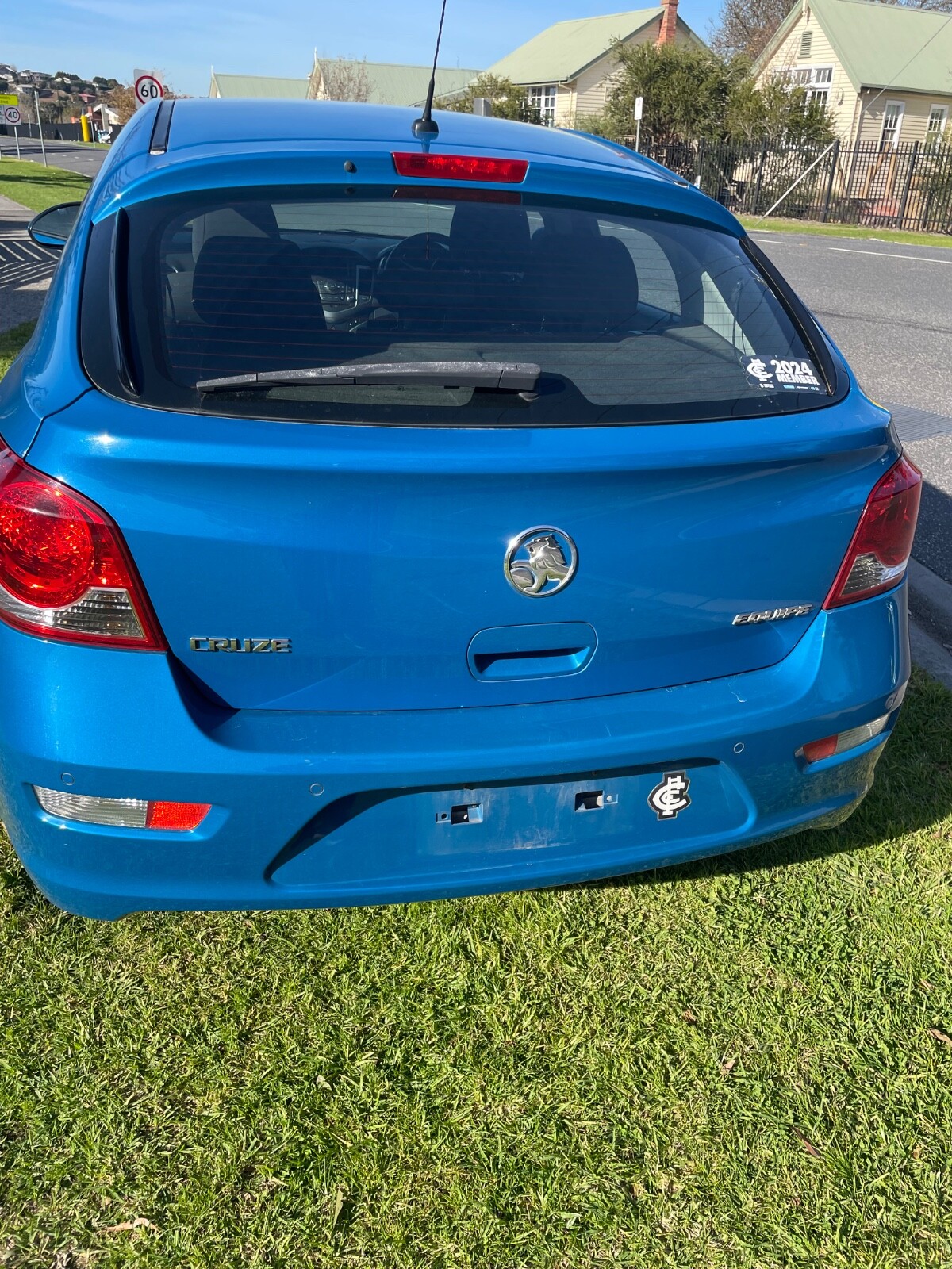 Picture 3 of 21
