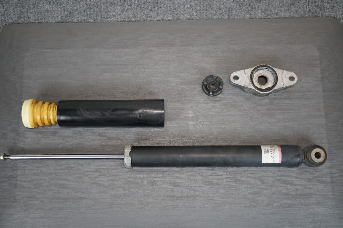 2017 Mazda 6 Shock Absorber Rear Right OEM GMN4 28 700