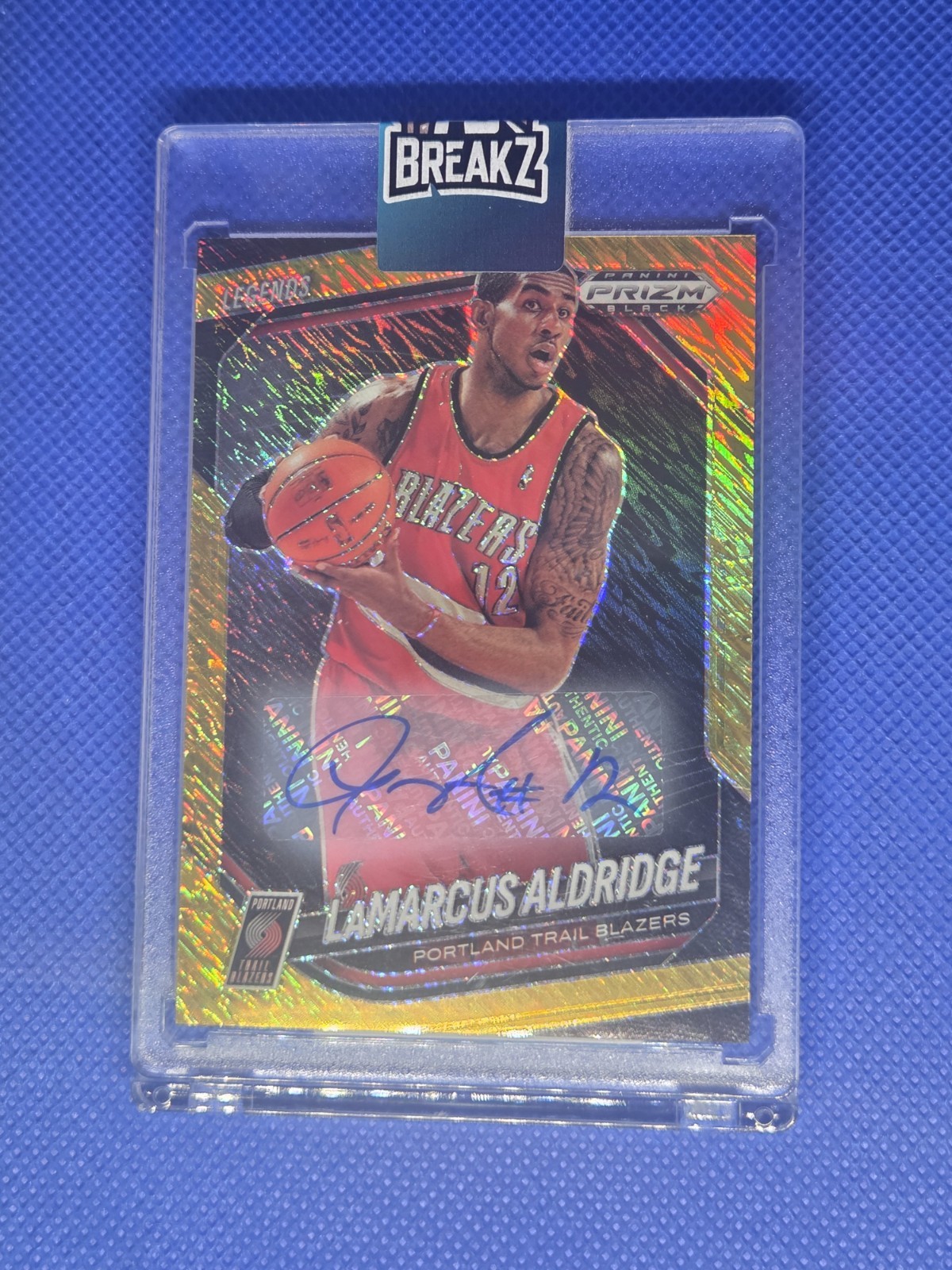 2024-25 Prizm Black FOTL LaMarcus Aldridge Gold Shimmer Auto /10 view 1