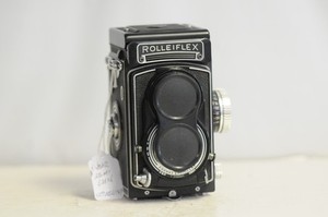 Rolleiflex 3.5T z nasadką kamera TLR