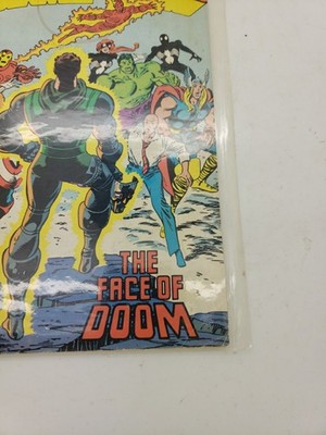 Marvel Super-Heroes: Secret Wars #11 (1985) Face of Doctor Doom Marvel Comics