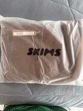 skims cotton fleece zip up hoodie Brand new with tags in ORG package