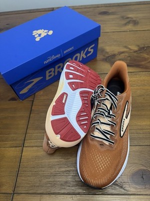brooks running shoes