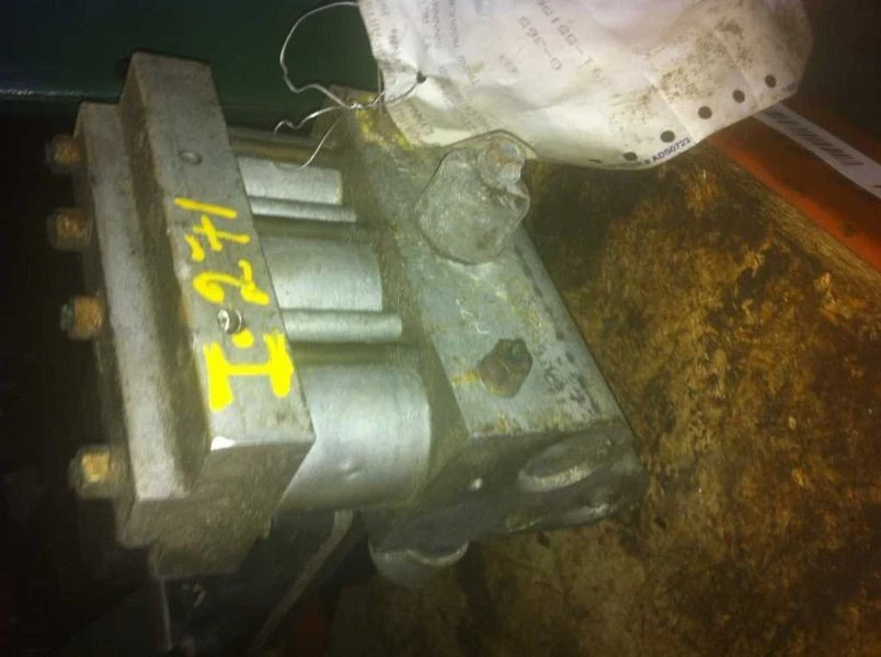 97 NISSAN ALTIMA CHASSIS ECM TRANSMISSION MODULE RIGHT KICK PANEL  - Image 2 of 2