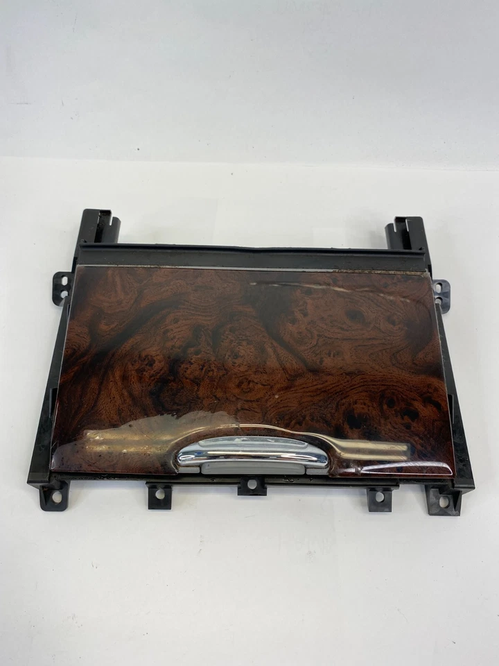 2003-2005 Suzuki Grand Vitara Center Console Cup Holder Cover Door GN341-00570 - Imagem 2 de 4