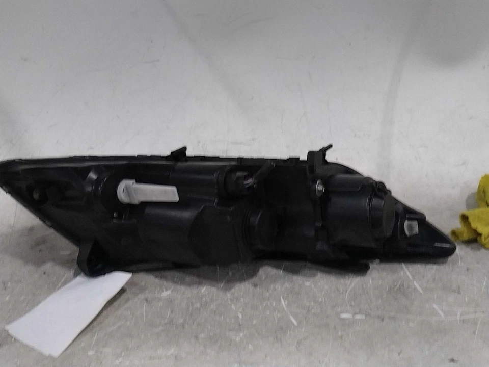 Conjunto de faros izquierdos usados se adapta a: Kia Optima EX 2012 halógeno L. Izquierdo grado B Foto 2 de 4