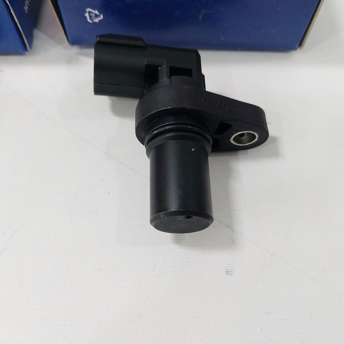 4262039200 4262139200 Input Output Speed Sensor 2PCS For 2006-2012  